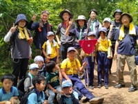 山形市第1団のスカウトと指導者の集合写真